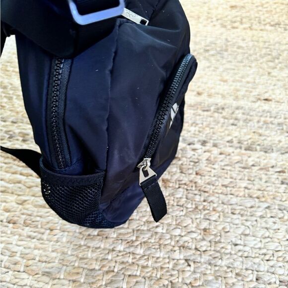 Adidas mini backpack - Picture 4 of 9